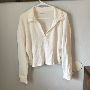 Abercrombie Soft and cozy white A&F long sleeve slouchy